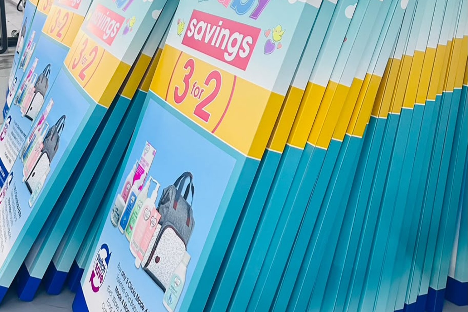 Retail campaign display units